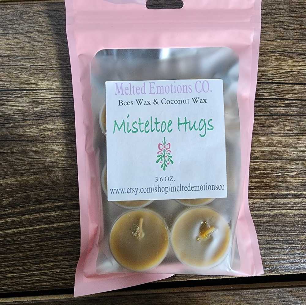 Mistletoe hugs christmas Tealight candles srt of 6